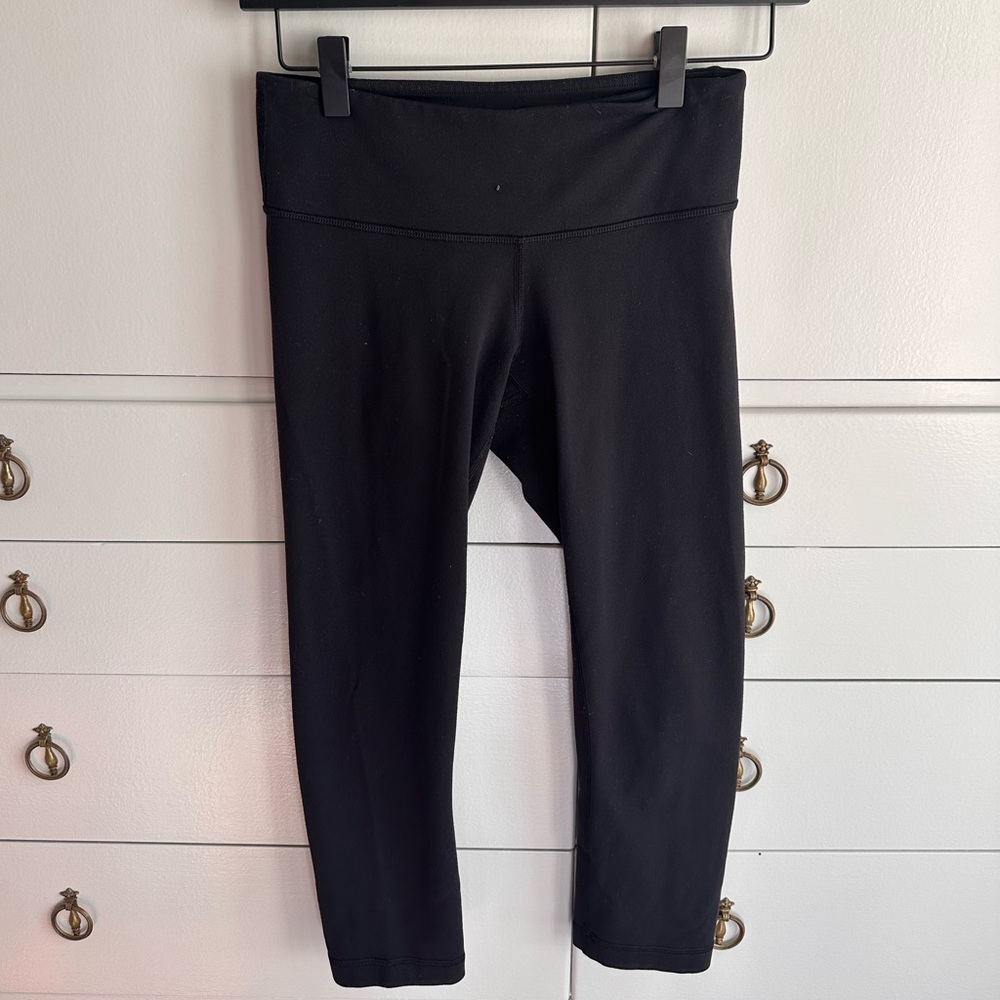 Lululemon Black Leggings Capri Length